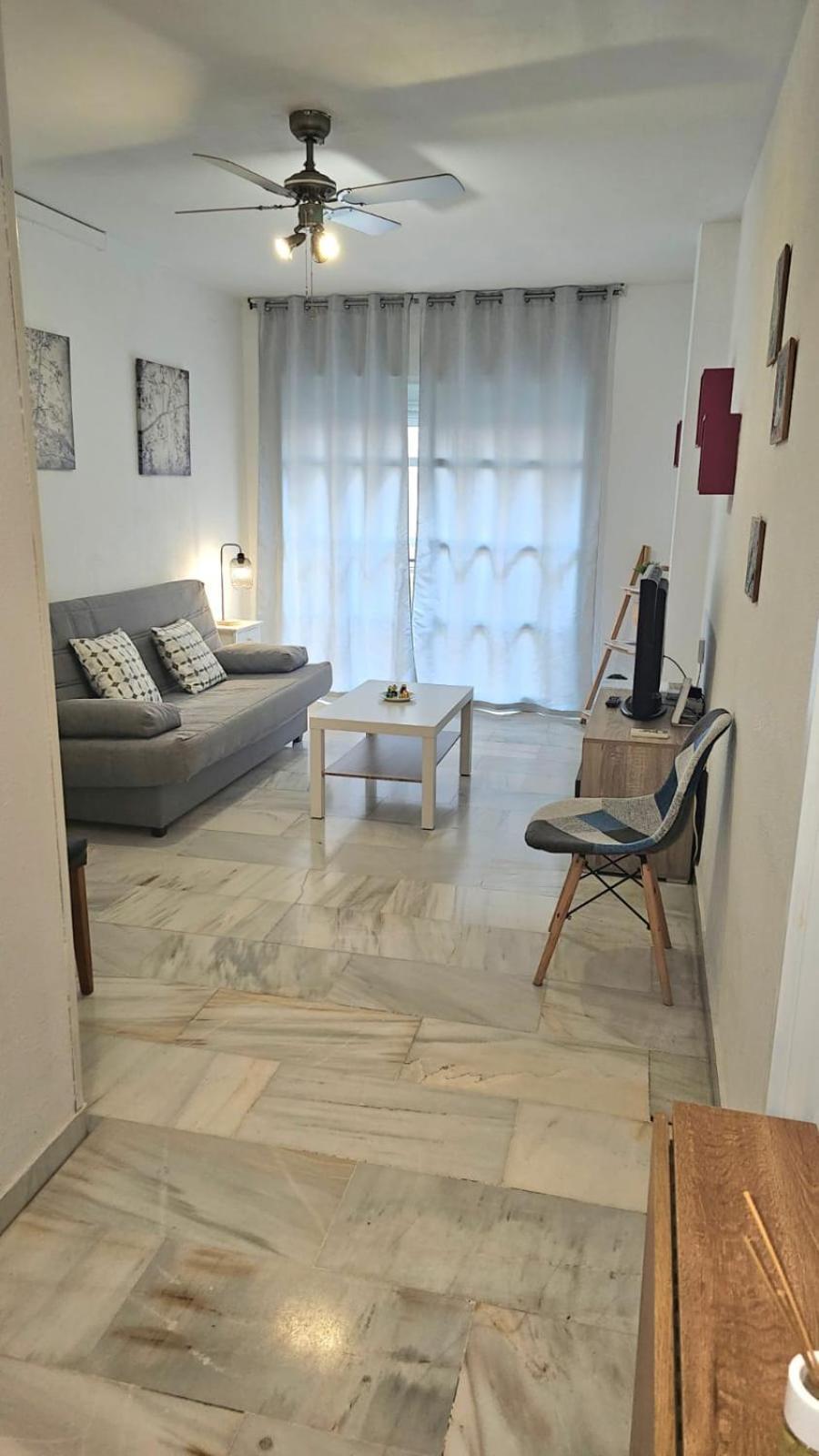 Ideal Holiday Apartment One Bedroom City Center Málaga Kültér fotó