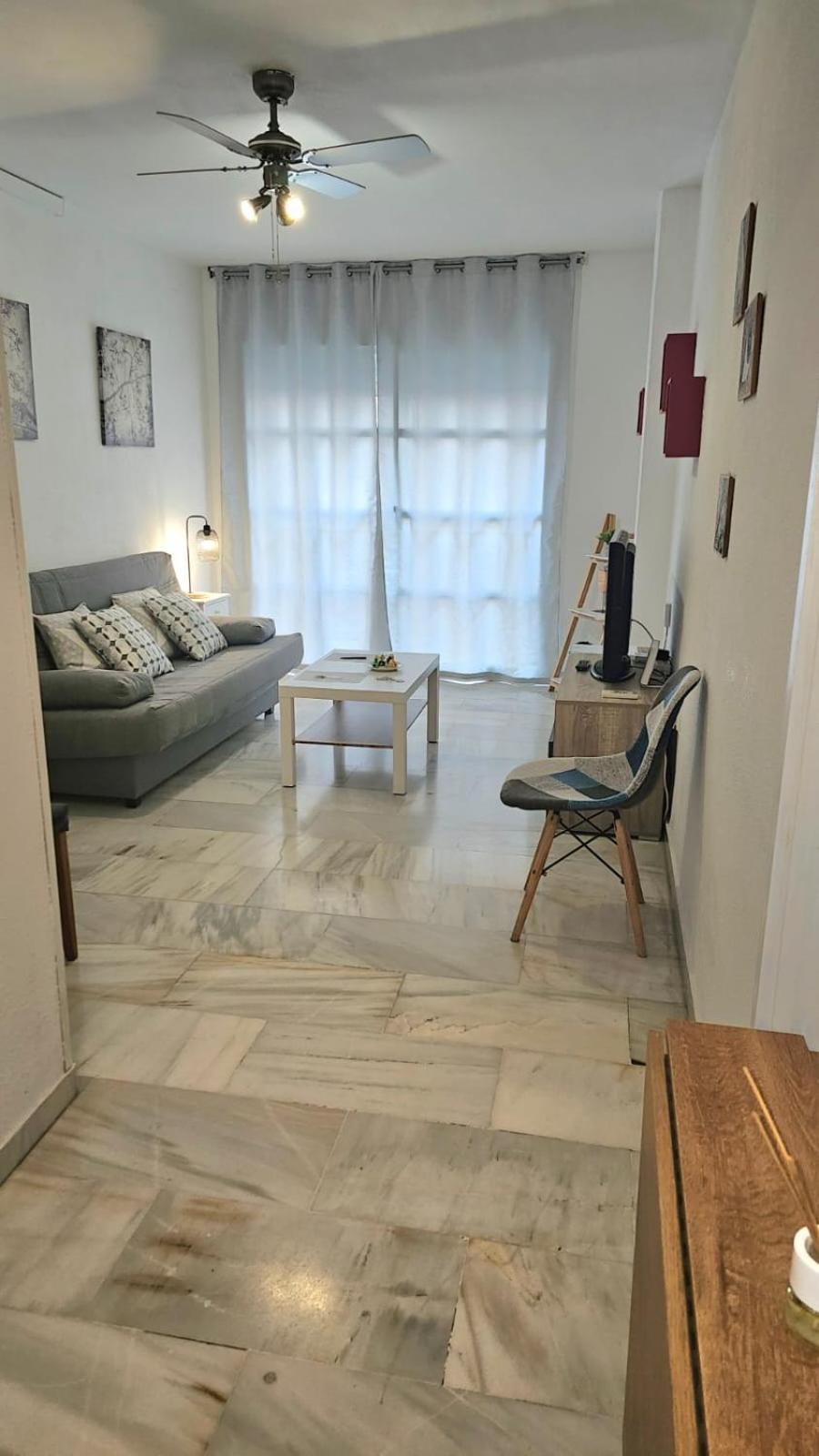 Ideal Holiday Apartment One Bedroom City Center Málaga Kültér fotó